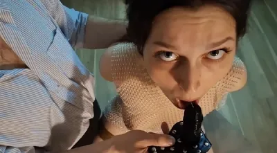 Tonya – Shut up and do blowjob